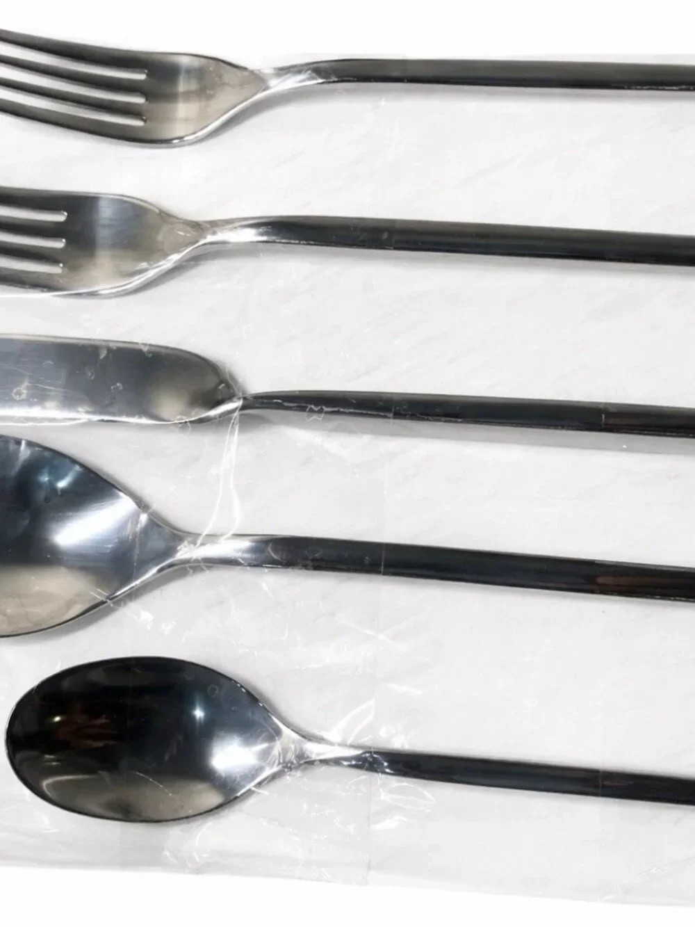 Villeroy & Boch New Wave 20-Piece Stainless Steel Flatware Set–Service for 4
